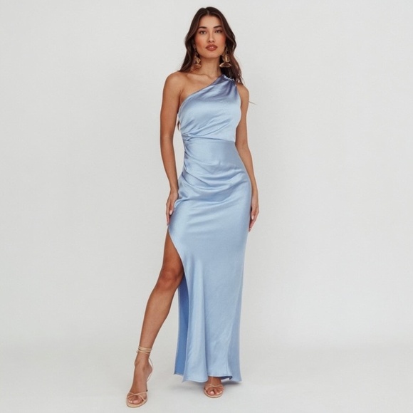 SAINTS + SECRETS Kamillia One-Shoulder Split Dress in Blue Size Small - NWT - Picture 1 of 8